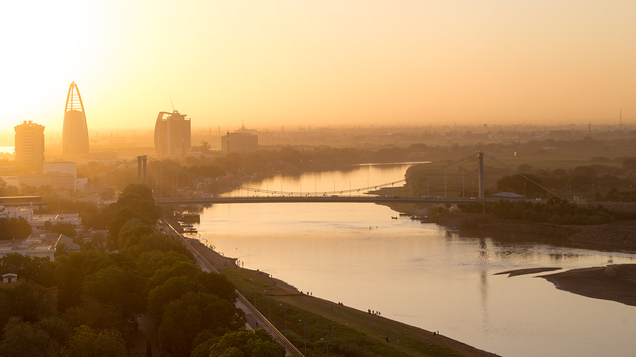 أفق مدينة الخرطوم عند الغروب